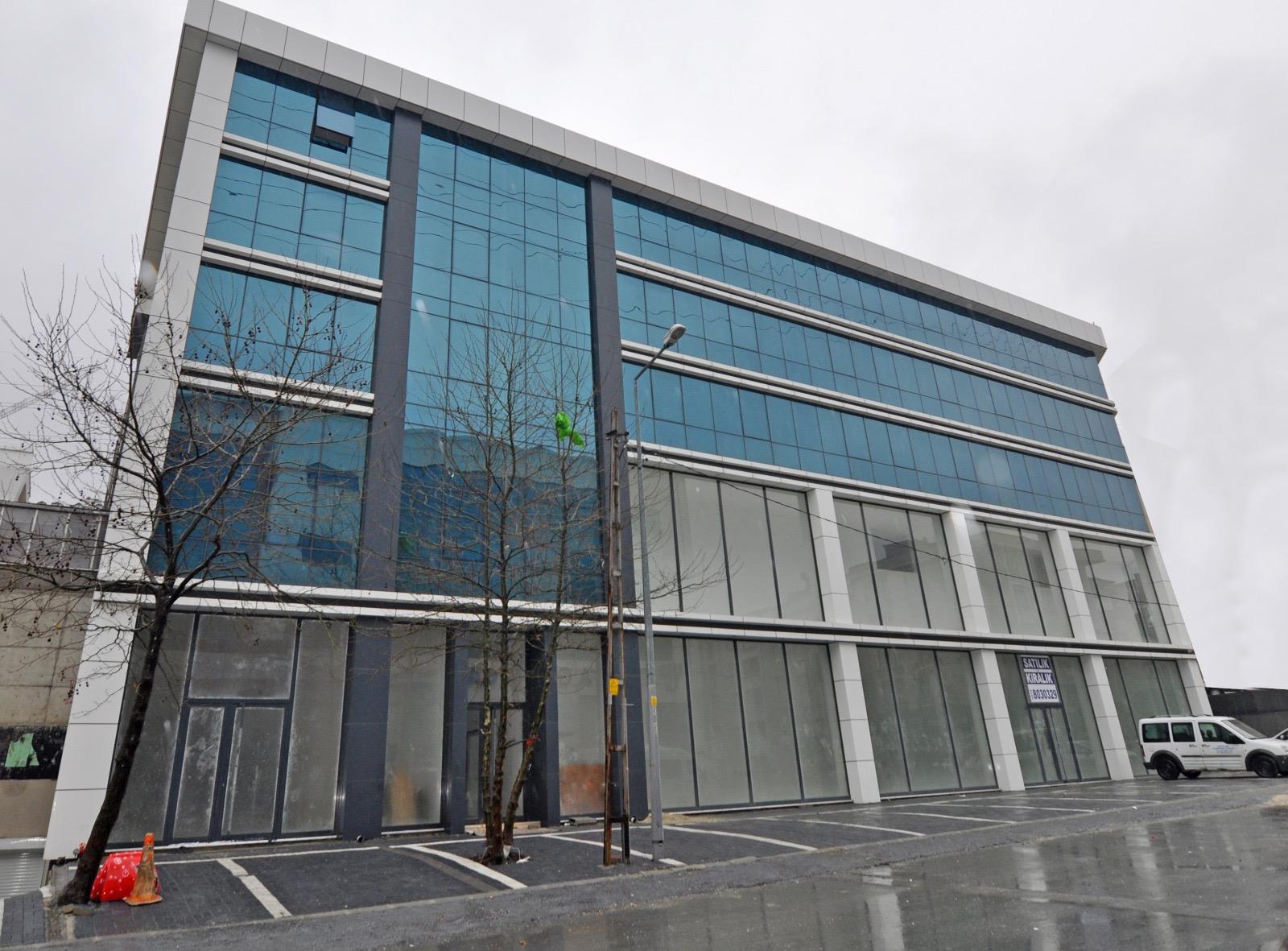 UHV Gayrimenkul Plaza Projesi